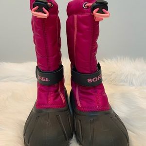 Sorel youth sz US 3 winter snow boots magenta NWOT